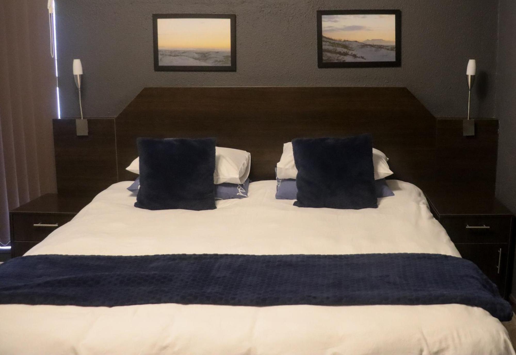 Beachwood Inn Melkbosstrand Le Cap Extérieur photo