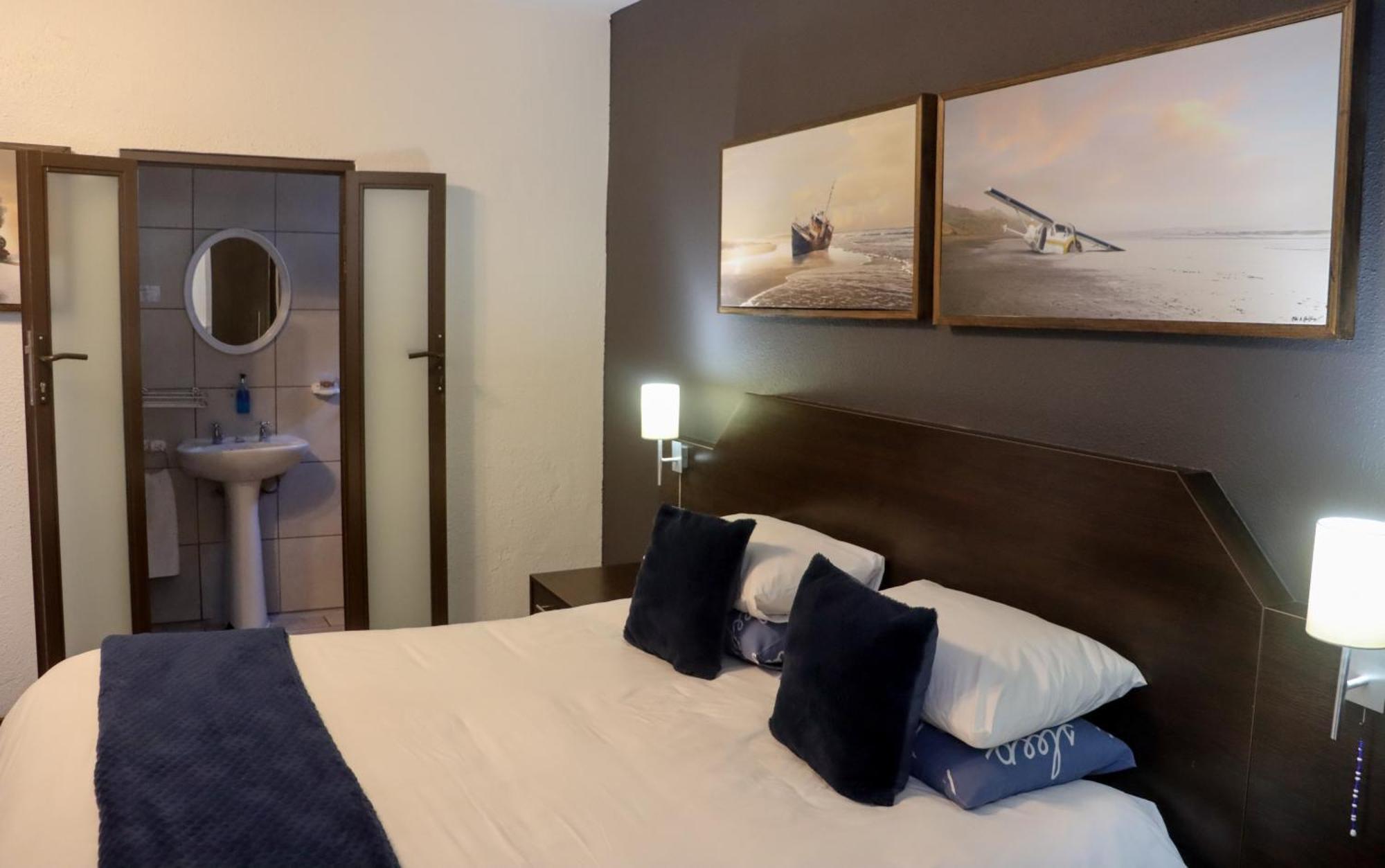 Beachwood Inn Melkbosstrand Le Cap Extérieur photo